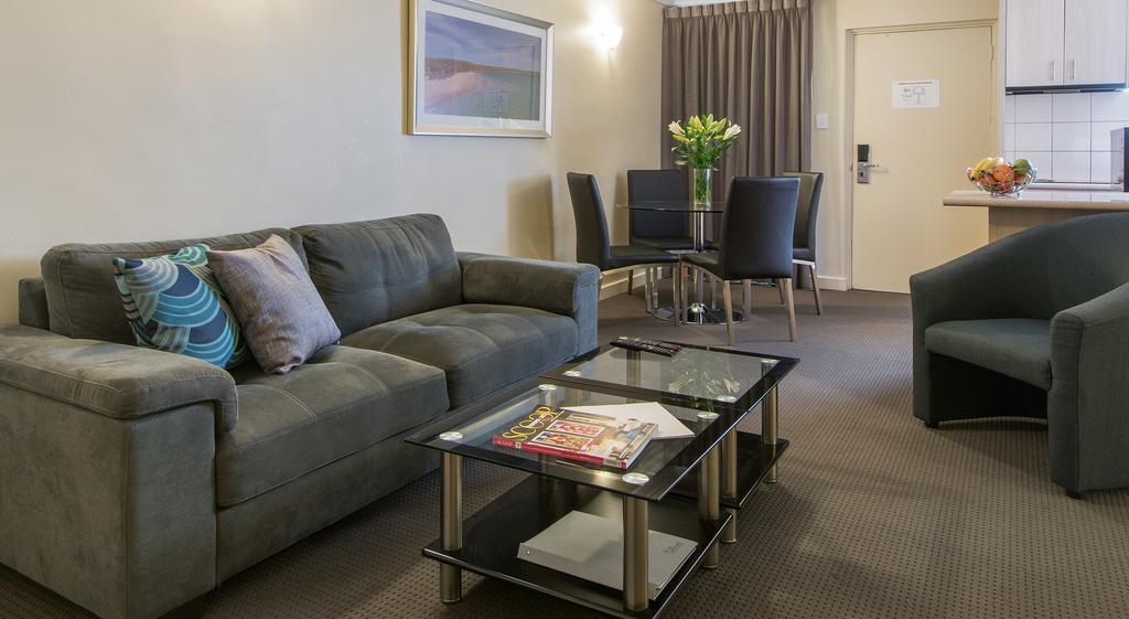 The Peninsula Riverside Serviced Apartments Perth Phòng bức ảnh